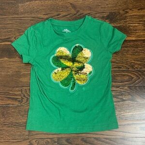 Girls Way To Celebrate! Saint Patrick’s Green Clover Flip Sequence T-Shirt, XS
